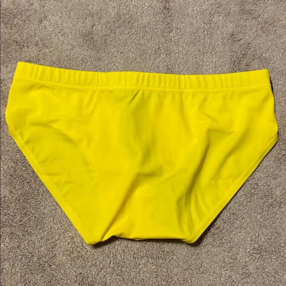 C-In2 Bikini - Picture 2 of 2